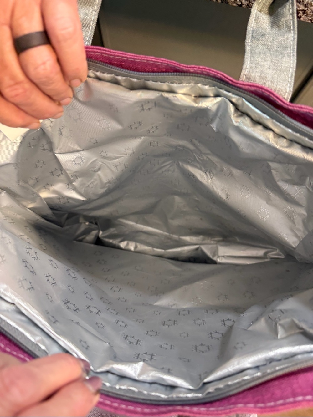 LocknLock cooler bag - Picture 3 of 6